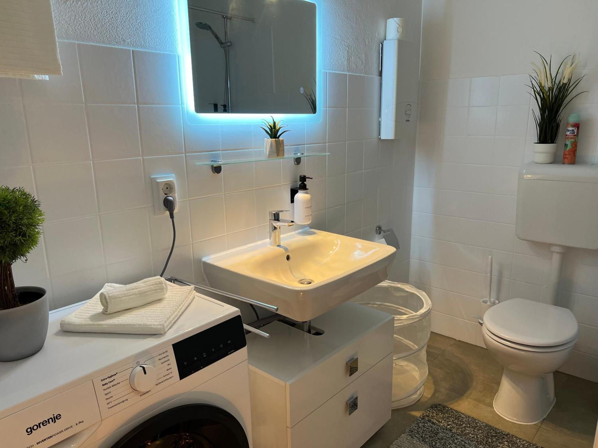 פאדרבורן Moderne Wohnung Mit Waldflair Und Kaffeegenuss מראה חיצוני תמונה